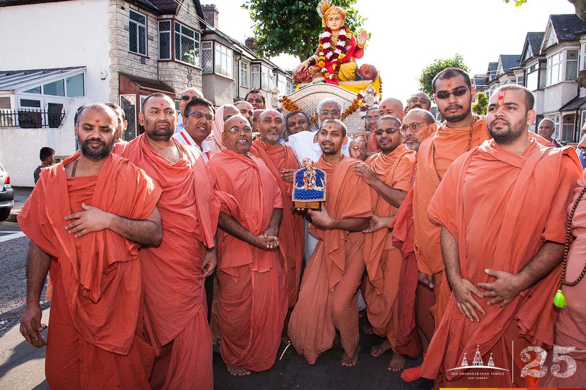 ©1987-2017 SKS Swaminarayan Temple East London